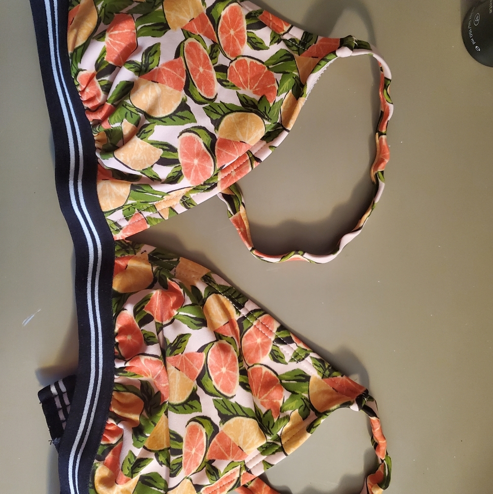Xhilaration Citrus Bikini Top D/DD